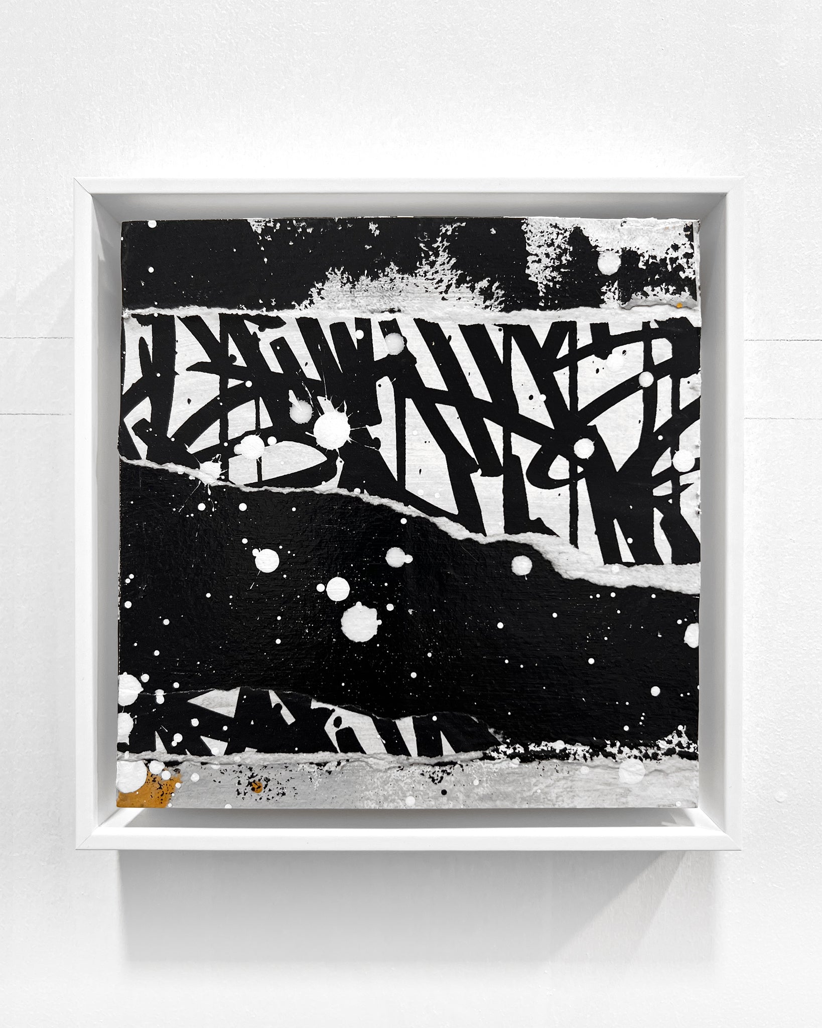 REMIX / GLD 03 - 21 x 21 cm, 8.5 x 8.5 in